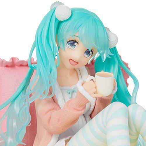 Vocaloid Hatsune Miku Original Casual Wear Version Statue by Taito ...